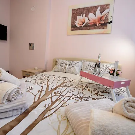 Centar Lux * ヴァリェヴォ